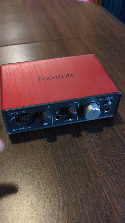 FOCUSRITE SCARLETT SOLO USB 2.0 AUDIO INTERFACE